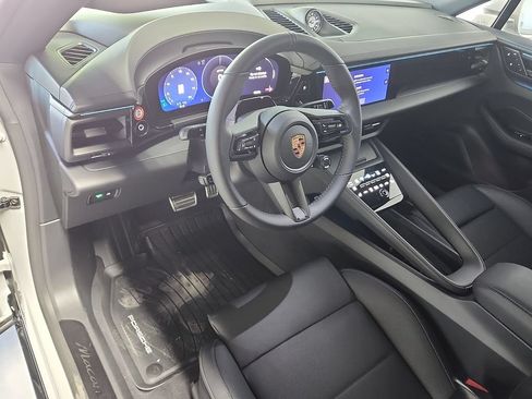 New 2026 Porsche Macan GTS Electric AWD/4WD image 4
