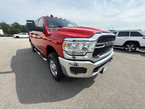 Certified 2024 RAM 2500 Tradesman w/ Chrome Appearance Group AWD/4WD image 7