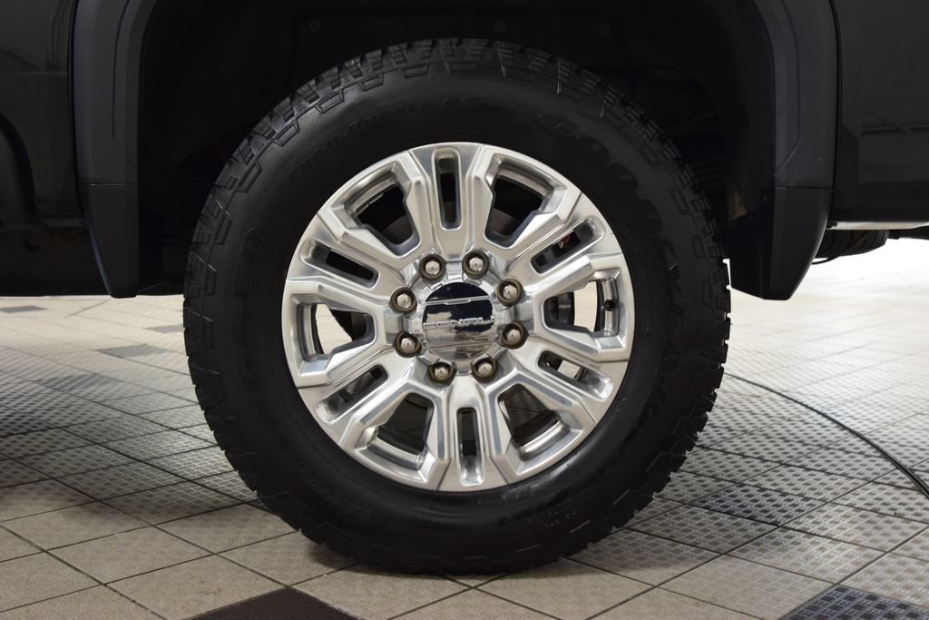 Used 2023 GMC Sierra 3500 Denali AWD/4WD image 29