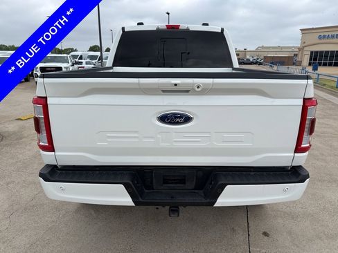 Used 2022 Ford F150 Lariat image 11