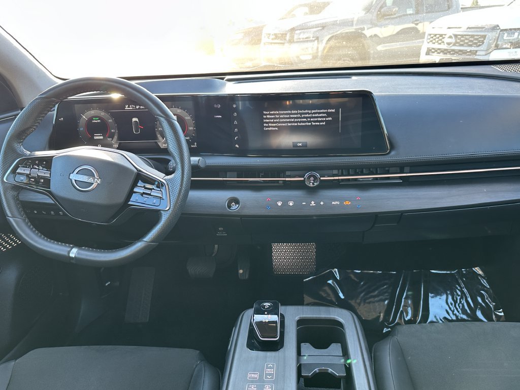 Used 2024 Nissan Ariya AWD image 18