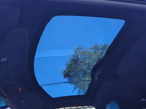 Used 2023 Chevrolet Corvette Z06 image 18