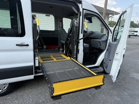 Used 2019 Ford Transit 150 XL RWD image 36