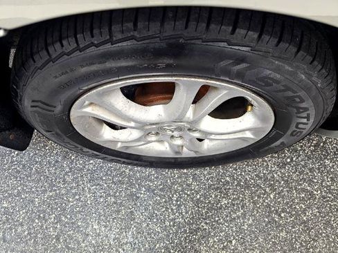 Used 2004 Toyota Solara SE image 39