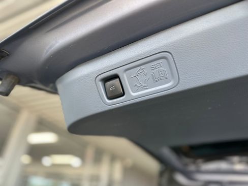 Used 2021 Lincoln Navigator L Black Label w/ Cargo Convenience Package image 49