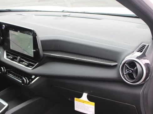New 2026 Chevrolet Equinox LT w/ Safety and Technology Package FWD image 28