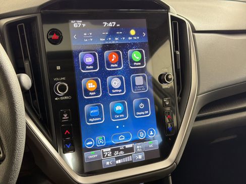 Used 2024 Subaru Crosstrek 2.0i Premium image 23