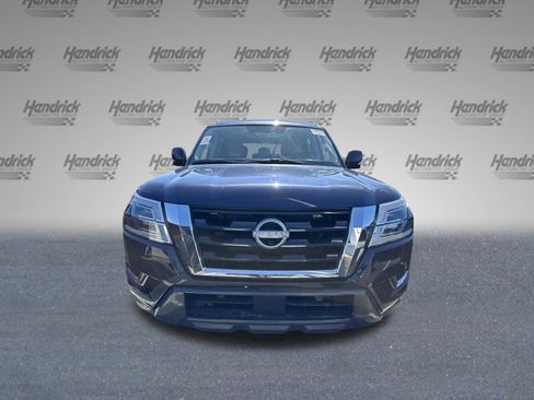 Used 2023 Nissan Armada SL image 6