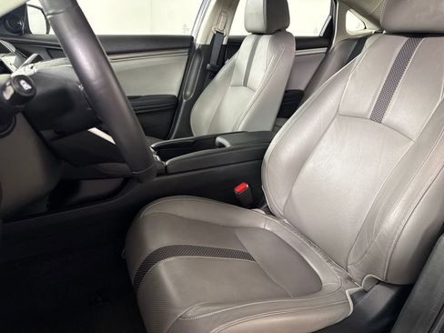 Used 2019 Honda Civic EX-L image 10