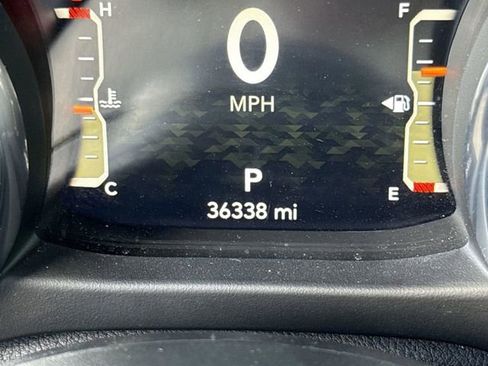 Used 2021 Jeep Gladiator Overland w/ Popular Equipment Package image 46