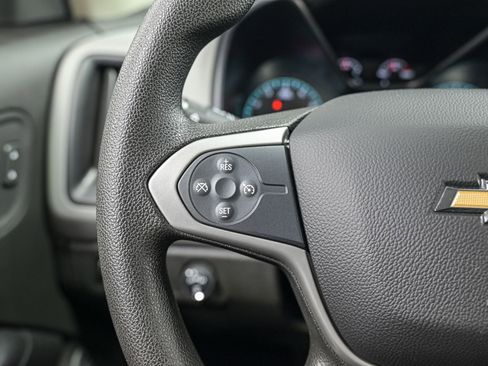 Used 2019 Chevrolet Colorado W/T w/ WT Convenience Package AWD/4WD image 18