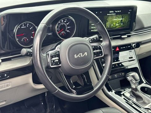 Used 2022 Kia Carnival SX image 26