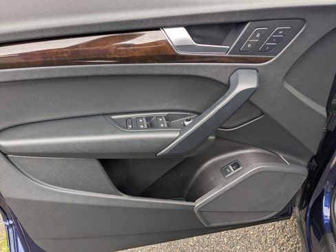 Used 2018 Audi Q5 2.0T Premium image 9