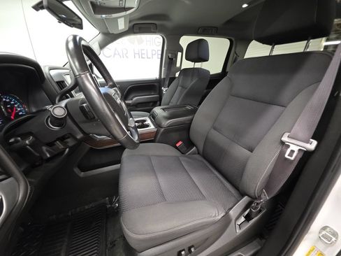 Used 2017 GMC Sierra 1500 SLE w/ Suspension Package, Off-Road AWD/4WD image 20
