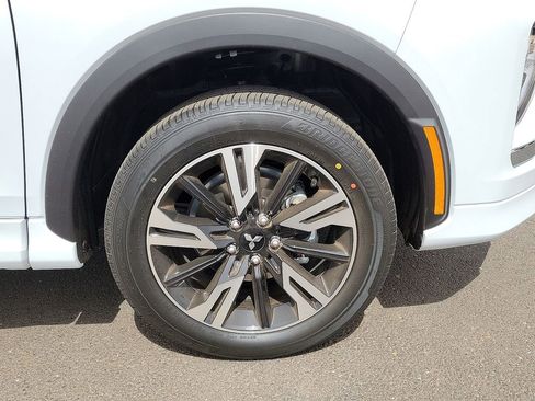 New 2026 Mitsubishi Eclipse Cross SEL image 5