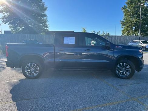 Used 2022 Chevrolet Silverado 1500 RST AWD/4WD image 6
