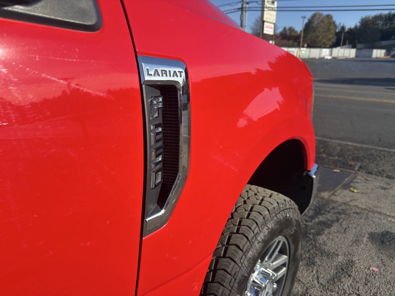 Used 2017 Ford F250 4x4 Crew Cab Super Duty image 15