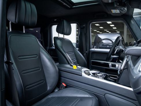 Used 2022 Mercedes-Benz G 550 image 30