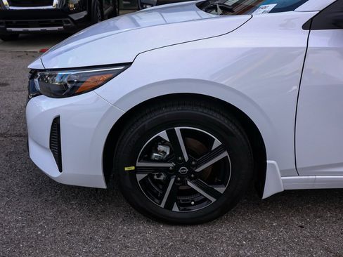 New 2025 Nissan Sentra SV image 11