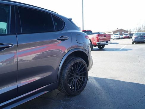 Used 2018 Alfa Romeo Stelvio Quadrifoglio w/ Driver Assist Dynamic Package image 11