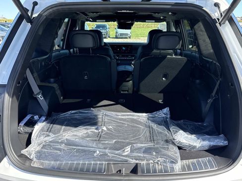 New 2026 Hyundai Palisade Calligraphy image 4