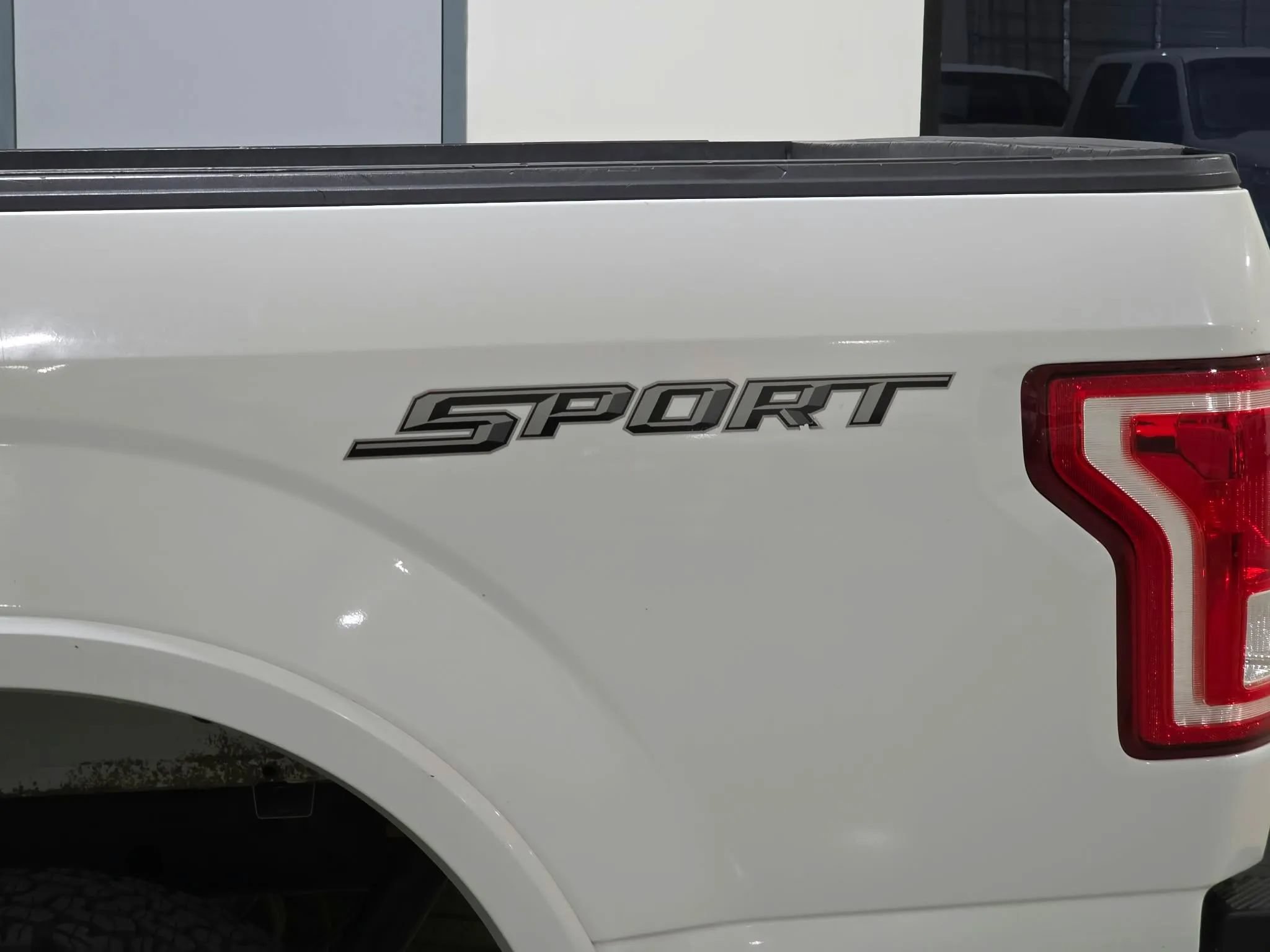 Used 2015 Ford F150 XLT w/ Equipment Group 301A Mid RWD image 29