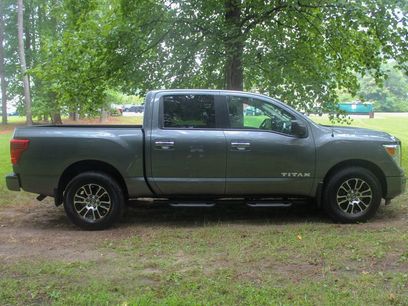 Used 2021 Nissan Titan SV w/ Accessory Utility Package