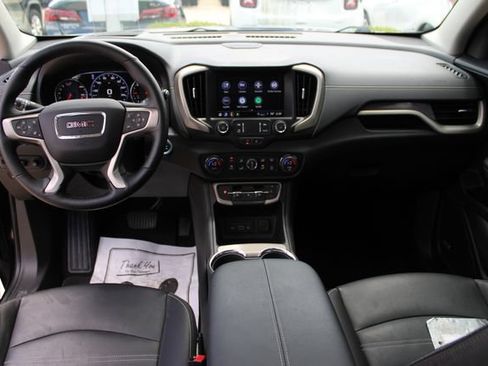 Used 2023 GMC Terrain Denali w/ Denali Premium Package AWD/4WD image 27