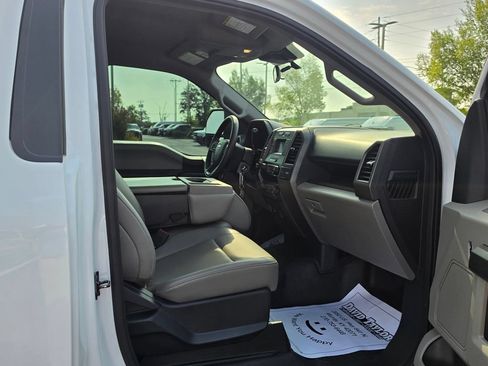 Used 2022 Ford F250 XL w/ Power Equipment Group AWD/4WD image 31