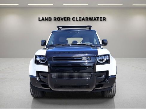 New 2026 Land Rover Defender 110 X image 8