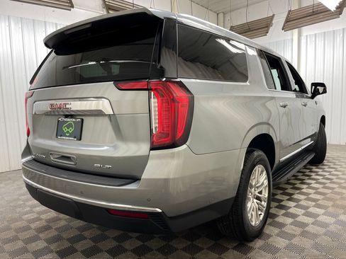 Certified 2023 GMC Yukon XL SLT w/ SLT Premium Package AWD/4WD image 52