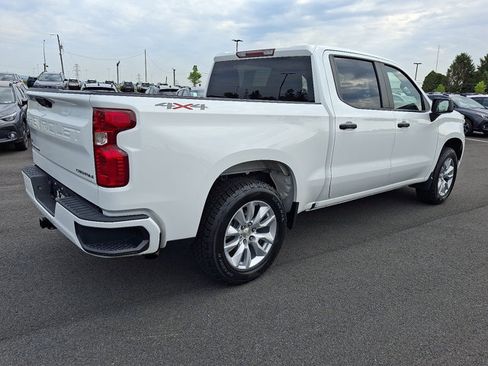 Used 2023 Chevrolet Silverado 1500 Custom AWD/4WD image 7