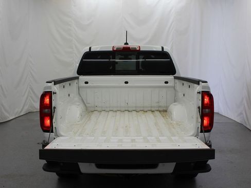 Used 2022 Chevrolet Colorado Z71 AWD/4WD image 12
