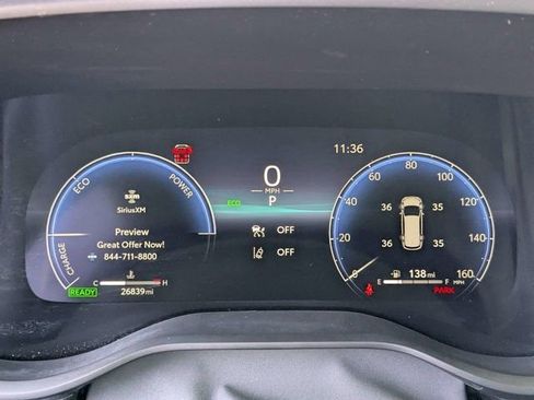 Used 2025 Toyota Sienna XSE w/ XSE Plus Package FWD image 27