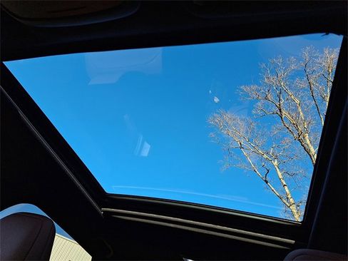 Certified 2025 Subaru Forester Touring w/ Protection Package image 14