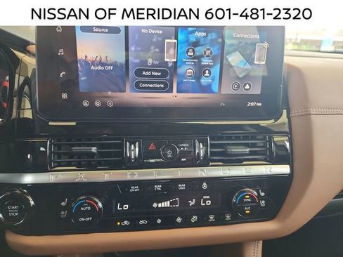 New 2026 Nissan Pathfinder Platinum w/ Lighting Package FWD image 16