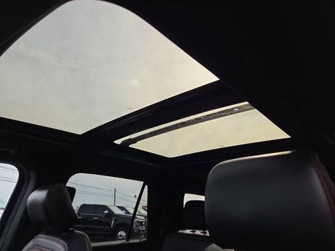 Used 2020 Ford Expedition Max Limited w/ Equipment Group 303A image 9