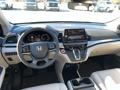 Certified 2026 Honda Odyssey EX-L image 20