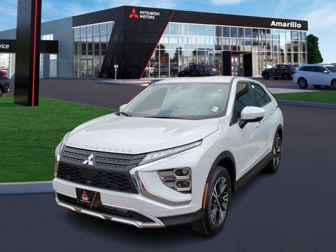 New 2025 Mitsubishi Eclipse Cross SE image 1