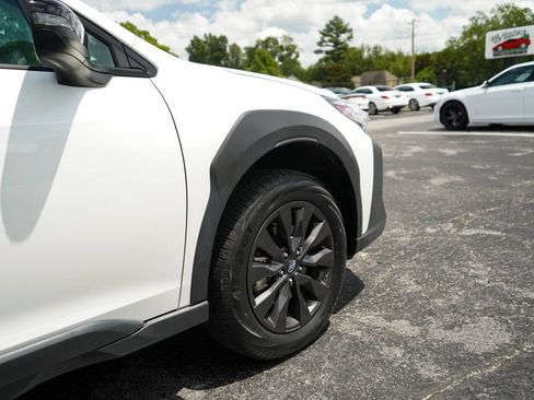 Used 2025 Subaru Outback Onyx Edition AWD/4WD image 19