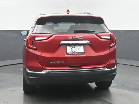 Used 2023 GMC Terrain SLT w/ LPO, Floor Liner Package FWD image 5