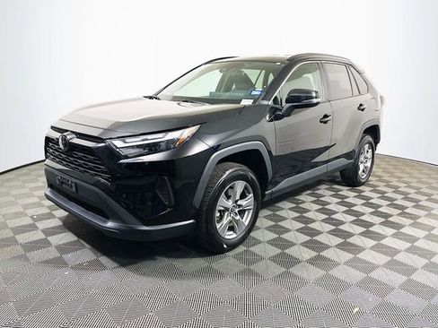 Certified 2024 Toyota RAV4 XLE FWD image 4