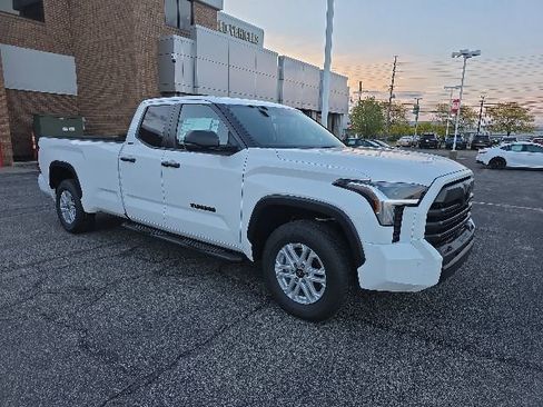 New 2026 Toyota Tundra SR5 AWD/4WD image 3