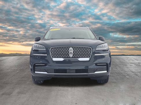 Used 2023 Lincoln Aviator Reserve w/ Elements Package Plus image 3