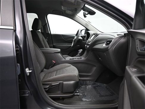 Used 2022 Chevrolet Equinox LT image 20
