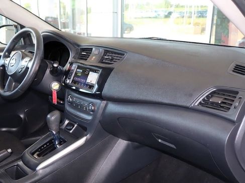Used 2019 Nissan Sentra S FWD image 37