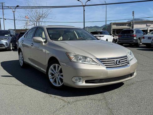 Used 2011 Lexus ES 350 image 1