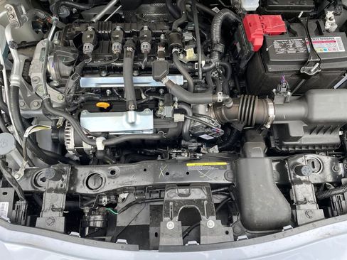 New 2025 Nissan Versa SV w/ Trunk Package image 32