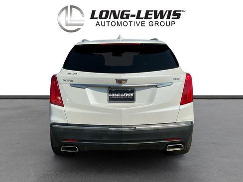Used 2017 Cadillac XT5 FWD image 5