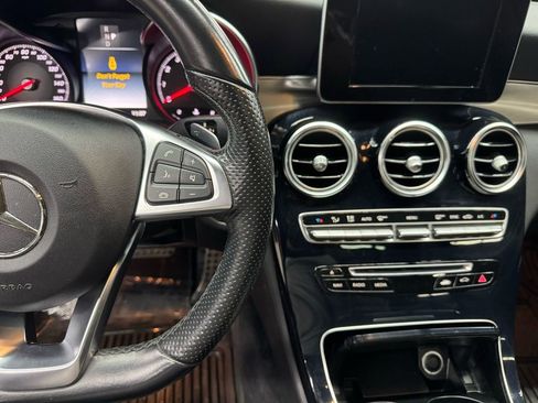 Used 2018 Mercedes-Benz C 300 4MATIC Sedan image 27